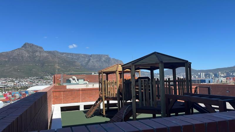 2 Bedroom Property for Sale in Paarden Eiland Western Cape